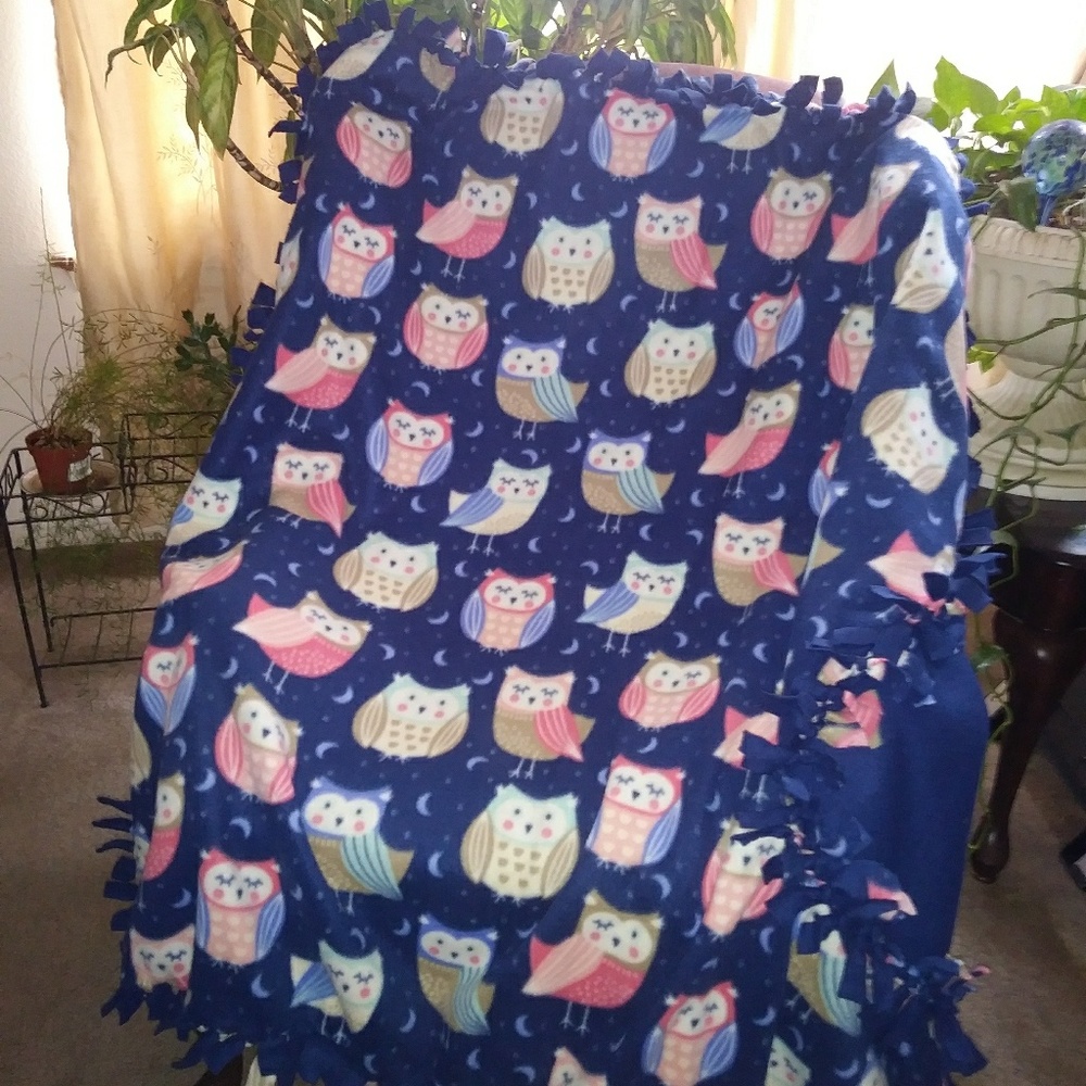 Handmade Blanket/Throw - Picture 2 of 2